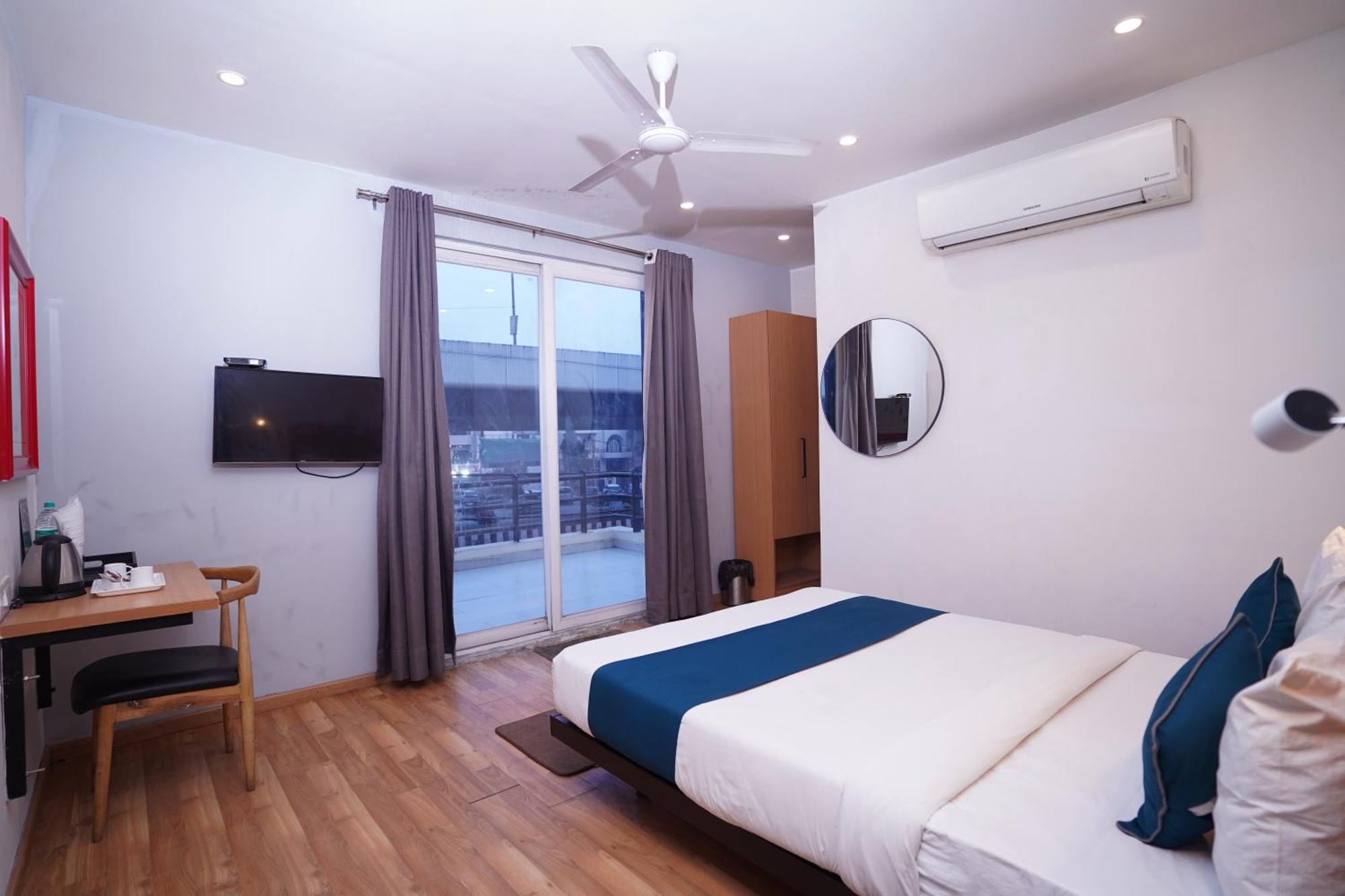 דלהי Hotel Mira Residency- Outer Ring Road, Paschim Vihar מראה חיצוני תמונה