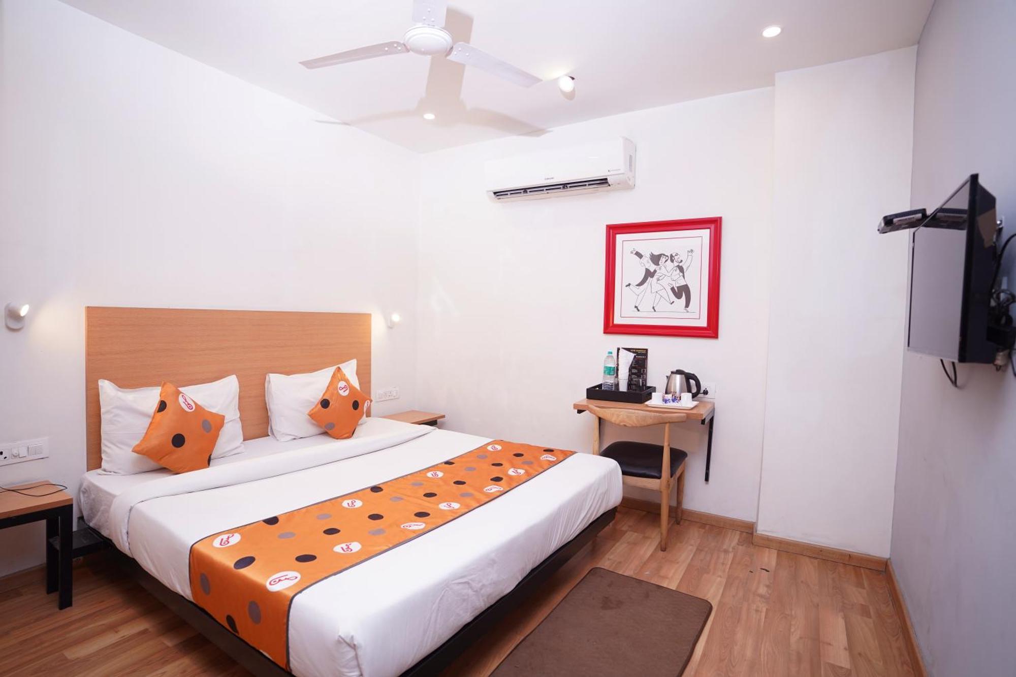 דלהי Hotel Mira Residency- Outer Ring Road, Paschim Vihar מראה חיצוני תמונה