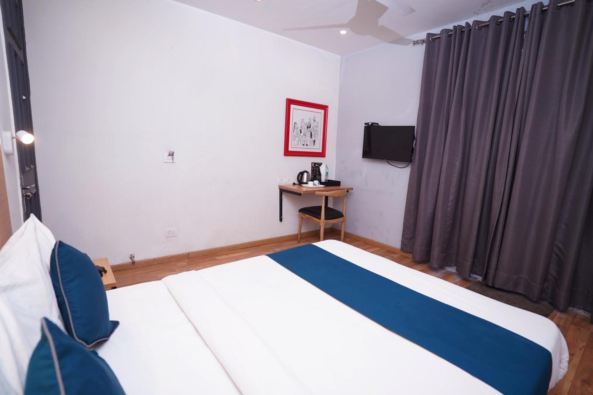 דלהי Hotel Mira Residency- Outer Ring Road, Paschim Vihar מראה חיצוני תמונה