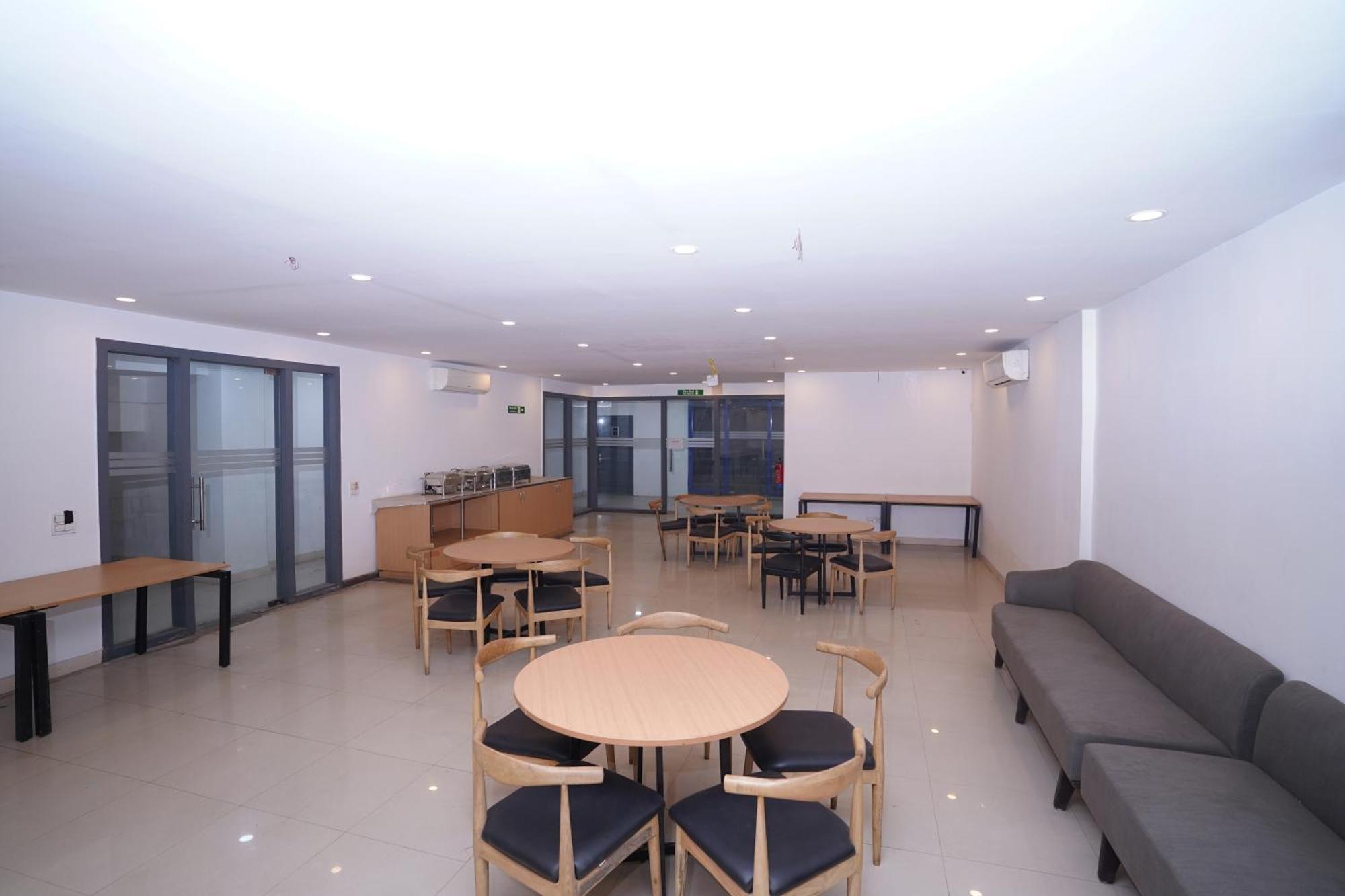 דלהי Hotel Mira Residency- Outer Ring Road, Paschim Vihar מראה חיצוני תמונה