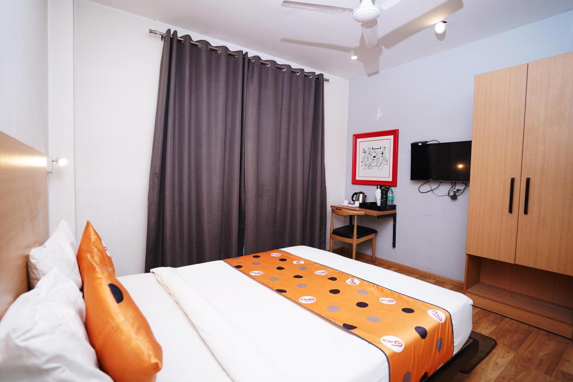 דלהי Hotel Mira Residency- Outer Ring Road, Paschim Vihar מראה חיצוני תמונה